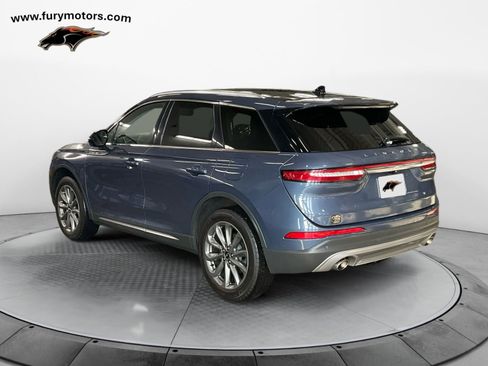 Used 2022 Lincoln Corsair AWD w/ Premium Package image 5