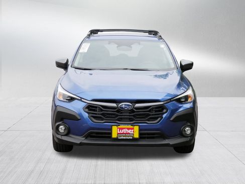 Used 2025 Subaru Crosstrek 2.5i Premium AWD/4WD image 2