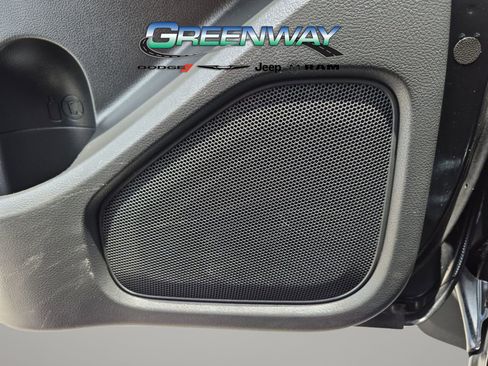 Used 2023 Nissan Frontier Pro-X w/ Technology Package RWD image 14