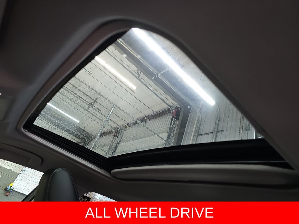 Used 2022 Toyota RAV4 XLE Premium AWD/4WD image 30