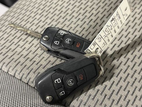 Used 2021 Ford F250 XLT w/ FX4 Off-Road Package image 41