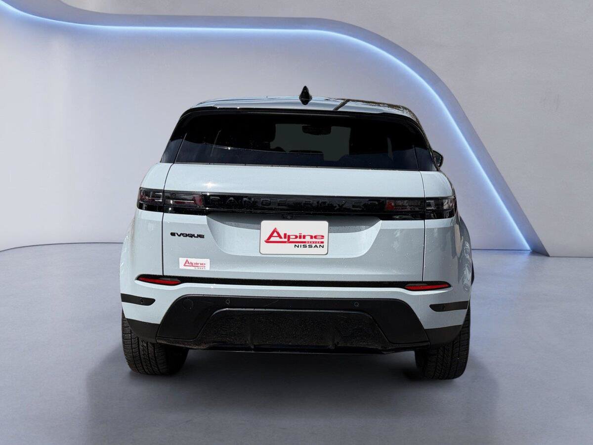 Used 2024 Land Rover Range Rover Evoque S AWD/4WD image 4