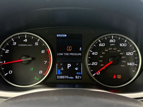Used 2024 Mitsubishi Eclipse Cross SEL AWD/4WD image 15