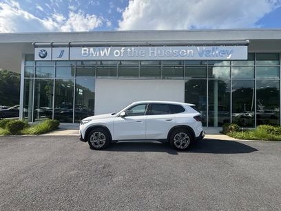 New 2025 BMW X1 xDrive28i w/ Convenience Package