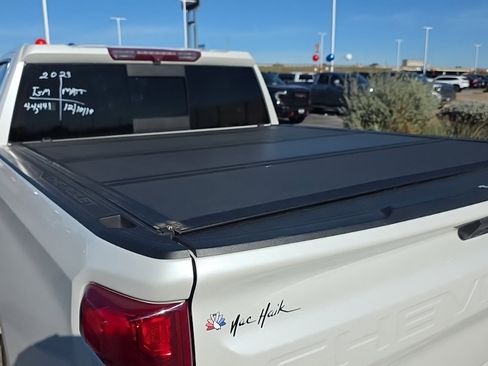 Used 2022 Chevrolet Silverado 1500 High Country w/ High Country Premium Package image 2