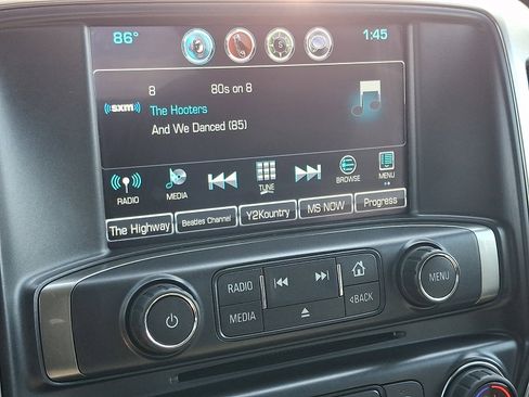 Used 2018 Chevrolet Silverado 1500 LT w/ All Star Edition image 16