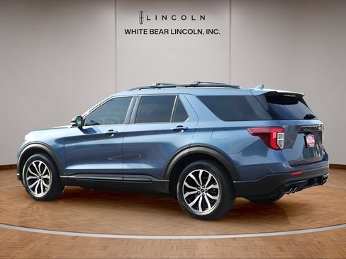 Used 2020 Ford Explorer ST w/ Premium Technology Package AWD/4WD image 7
