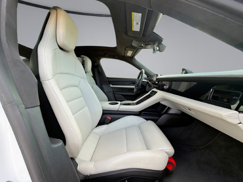 Used 2020 Porsche Taycan Turbo AWD/4WD image 16