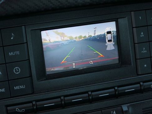 Used 2016 Ford Mustang V6 image 21