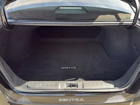 Used 2025 Nissan Sentra SV w/ All-Weather Package image 8