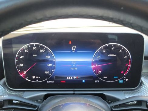 Used 2023 Mercedes-Benz C 300 Sedan image 21