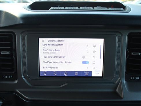 Used 2023 Ford Bronco Outer Banks w/ Sasquatch Package image 25