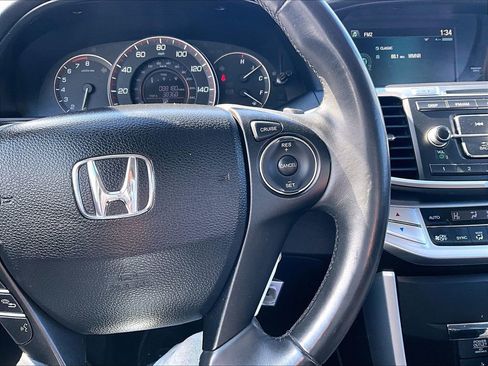 Used 2014 Honda Accord Sport image 16