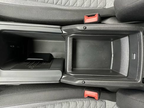 Certified 2025 Volkswagen Tiguan S AWD/4WD image 20
