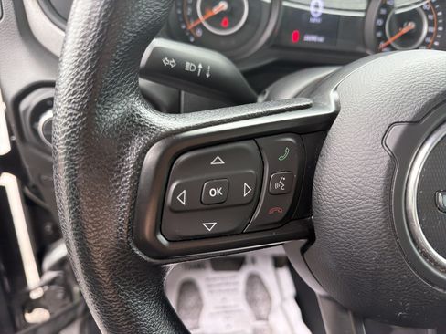 Used 2024 Jeep Gladiator Sport AWD/4WD image 20
