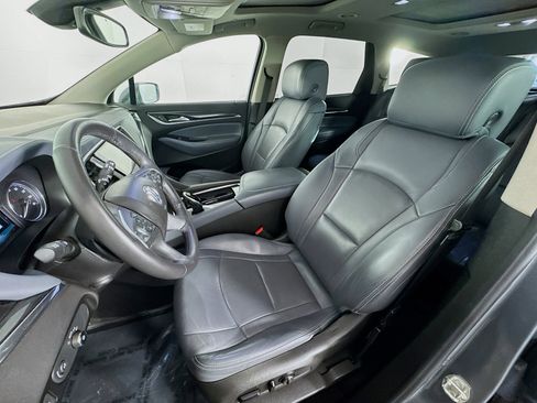 Used 2018 Buick Enclave Premium w/ Experience Buick Package image 12