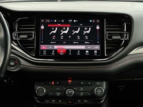 Certified 2024 Dodge Durango GT image 17