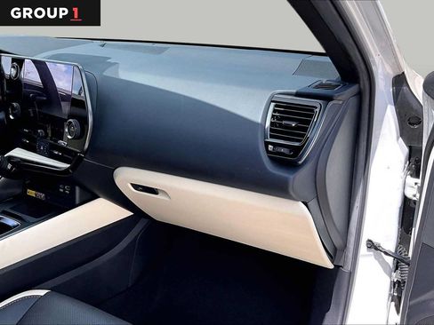 Used 2024 Lexus NX 250 FWD image 17