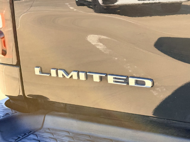 Used 2020 RAM 2500 Limited AWD/4WD image 23
