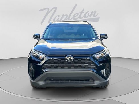 Used 2025 Toyota RAV4 XLE w/ Convenience Package AWD/4WD image 9