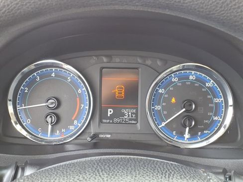 Used 2017 Toyota Corolla LE w/ Carpet Mat Package (TMS) image 6