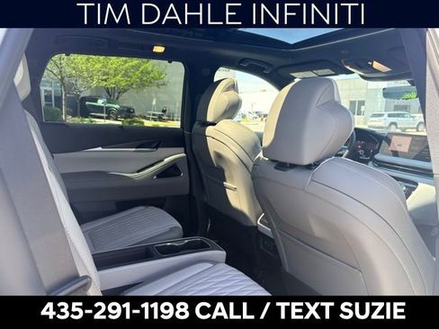 New 2026 INFINITI QX60 Autograph image 15