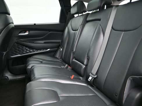 Used 2022 Hyundai Santa Fe Limited image 22