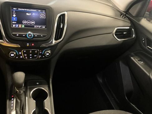 Used 2024 Chevrolet Equinox LT AWD/4WD image 16