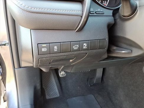 Certified 2024 Toyota Camry SE image 18