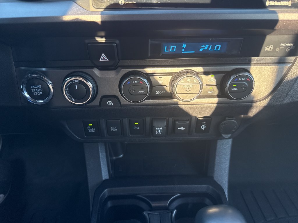 Used 2023 Toyota Tacoma TRD Off-Road w/ Technology Package AWD/4WD image 21