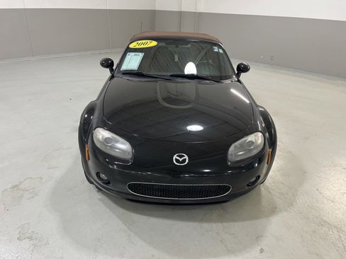 Used 2007 MAZDA MX-5 Miata Grand Touring image 3