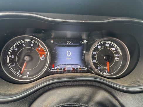 Used 2019 Jeep Cherokee Trailhawk w/ Comfort/Convenience Group image 12