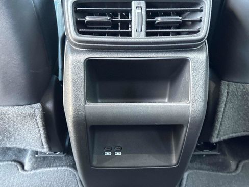 Certified 2024 Honda Prologue Touring image 18