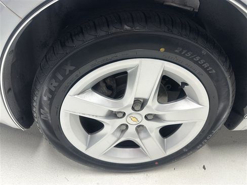 Used 2012 Chevrolet Malibu LS FWD image 13