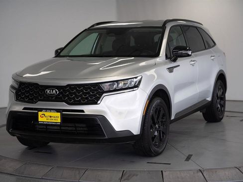Used 2021 Kia Sorento S AWD/4WD image 3