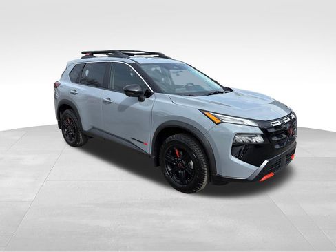 Used 2025 Nissan Rogue Rock Creek w/ Rock Creek Premium Package image 1