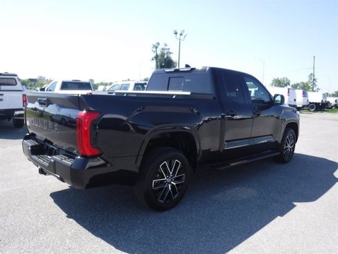 Used 2023 Toyota Tundra SR w/ SR Tow Package AWD/4WD image 2