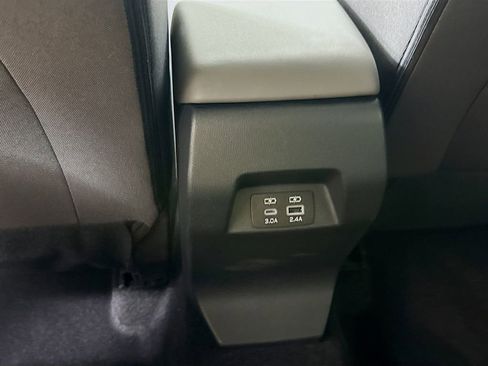 Used 2026 Subaru Crosstrek 2.0i Premium AWD/4WD image 30