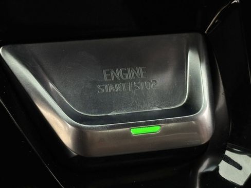 Used 2024 GMC Sierra 2500 Denali Ultimate image 21