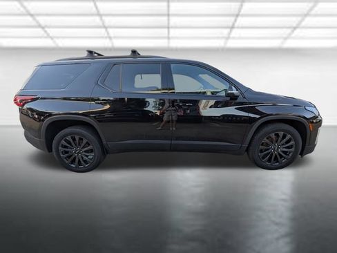 Used 2023 Chevrolet Traverse RS w/ LPO, Floor Liner Package AWD/4WD image 33