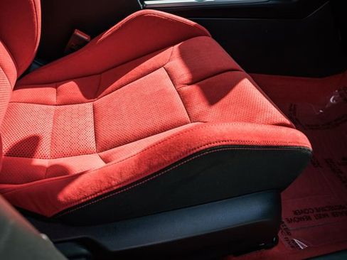 Used 2024 Honda Civic Type R image 34