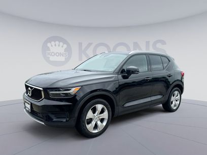 Used 2019 Volvo XC40 T5 Momentum