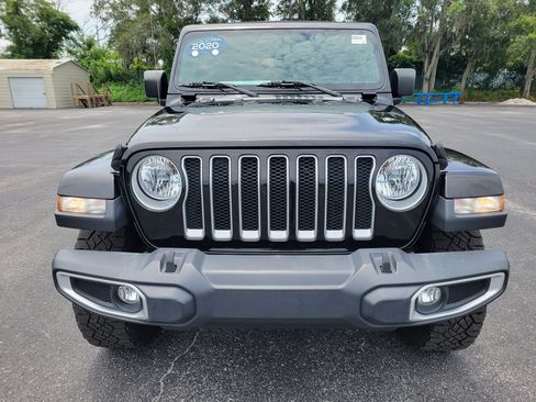 Used 2020 Jeep Wrangler Unlimited Sahara AWD/4WD image 2