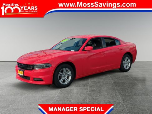 Used 2022 Dodge Charger SXT image 1