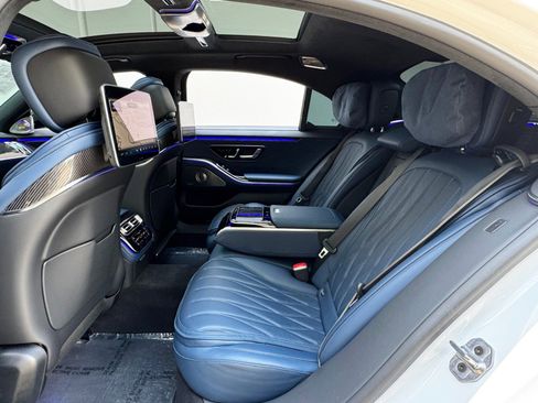 Used 2025 Mercedes-Benz S 63 AMG S image 59
