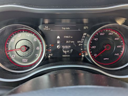 Used 2018 Dodge Charger SXT Plus image 17