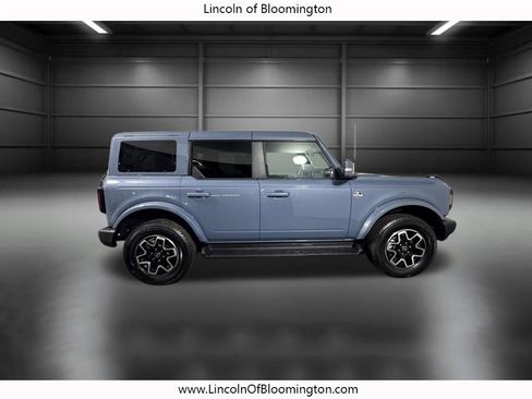Used 2025 Ford Bronco Outer Banks AWD/4WD image 8