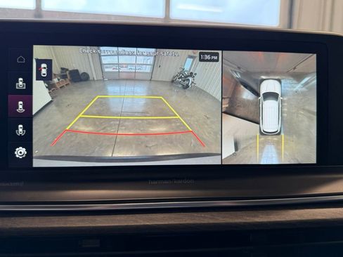 Used 2022 Kia Telluride SX w/ SX Prestige Package image 35