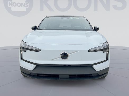 New 2025 Volvo EX30 Ultra w/ Protection Package Premier AWD/4WD image 4