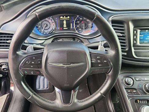 Used 2015 Chrysler 200 S AWD/4WD image 22